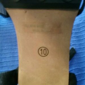 High heels size 10 never warn